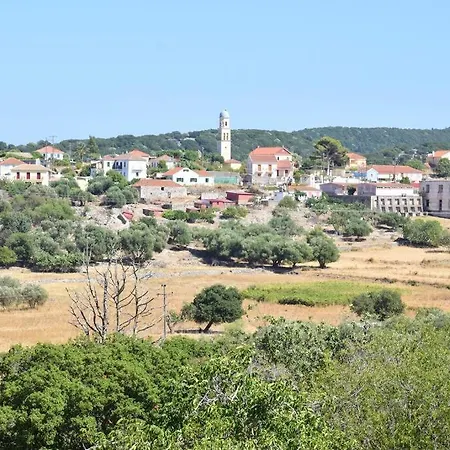 Affordable Vintage Near Fiscardo & Assos Apartment *